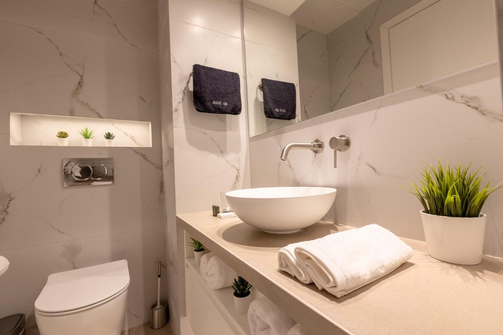 Acropolis Local Loft Apartment Атина Екстериор снимка