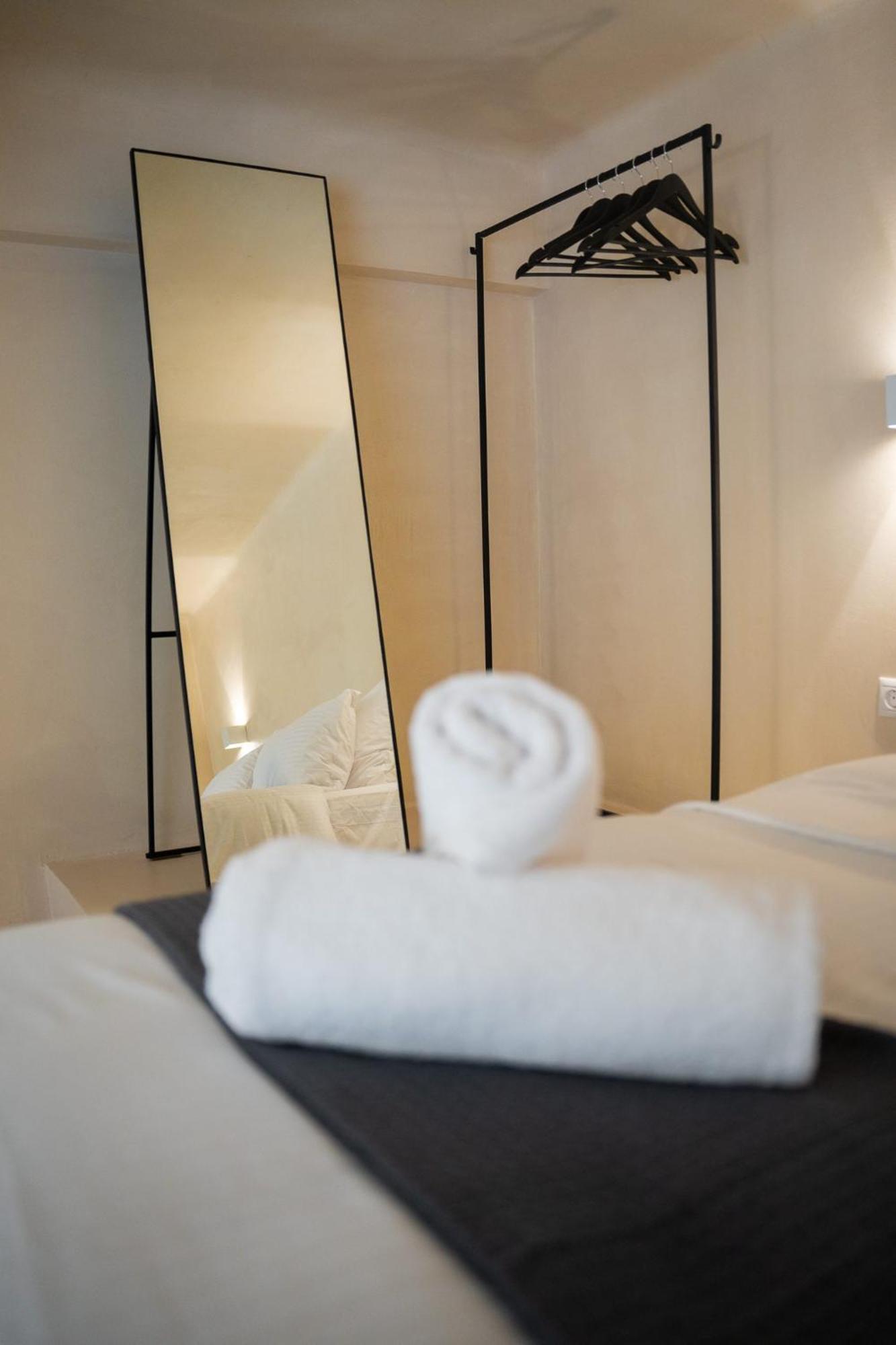 Acropolis Local Loft Apartment Атина Екстериор снимка